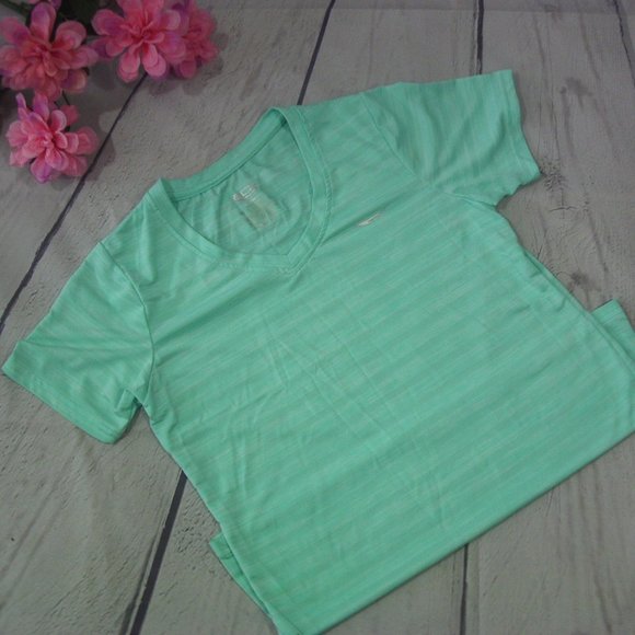 **SOLD**Ladies top ACX Size  M - Picture 1 of 3
